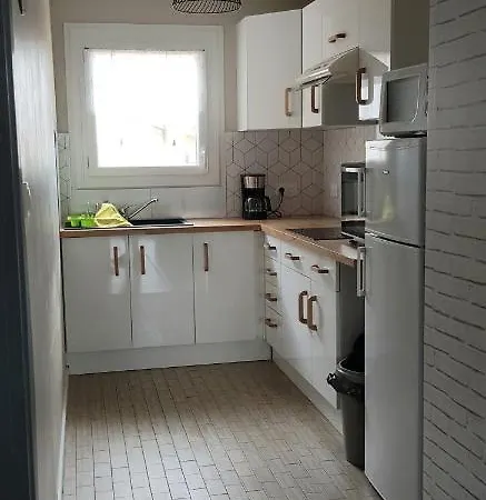 Spacieux Et Lumineux Secteur Petit Marché à 5 Min A Pied De La * Saint-Jean-de-Monts