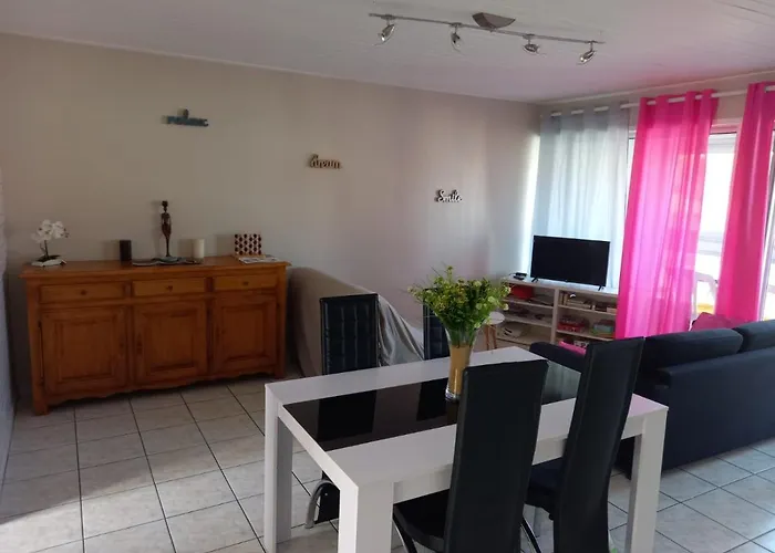 Spacieux Et Lumineux Secteur Petit Marché à 5 Min A Pied De La * Saint-Jean-de-Monts