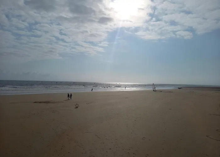 Spacieux Et Lumineux Secteur Petit Marché à 5 Min A Pied De La * Saint-Jean-de-Monts